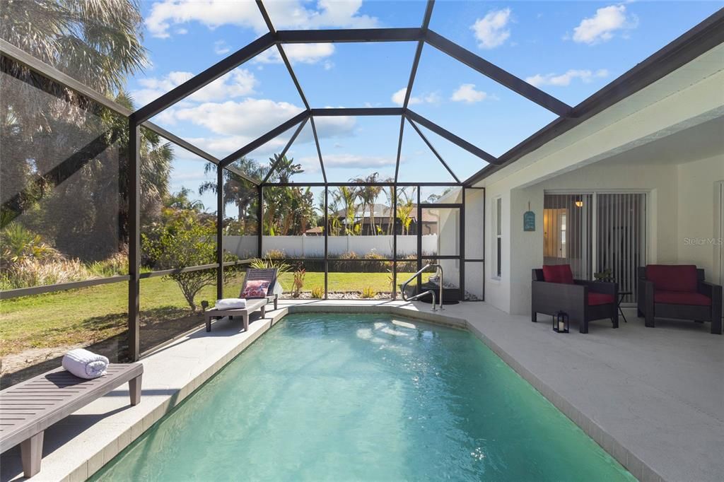 For Rent: $2,750 (3 beds, 2 baths, 1226 Square Feet)