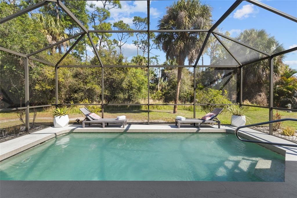 For Rent: $2,750 (3 beds, 2 baths, 1226 Square Feet)