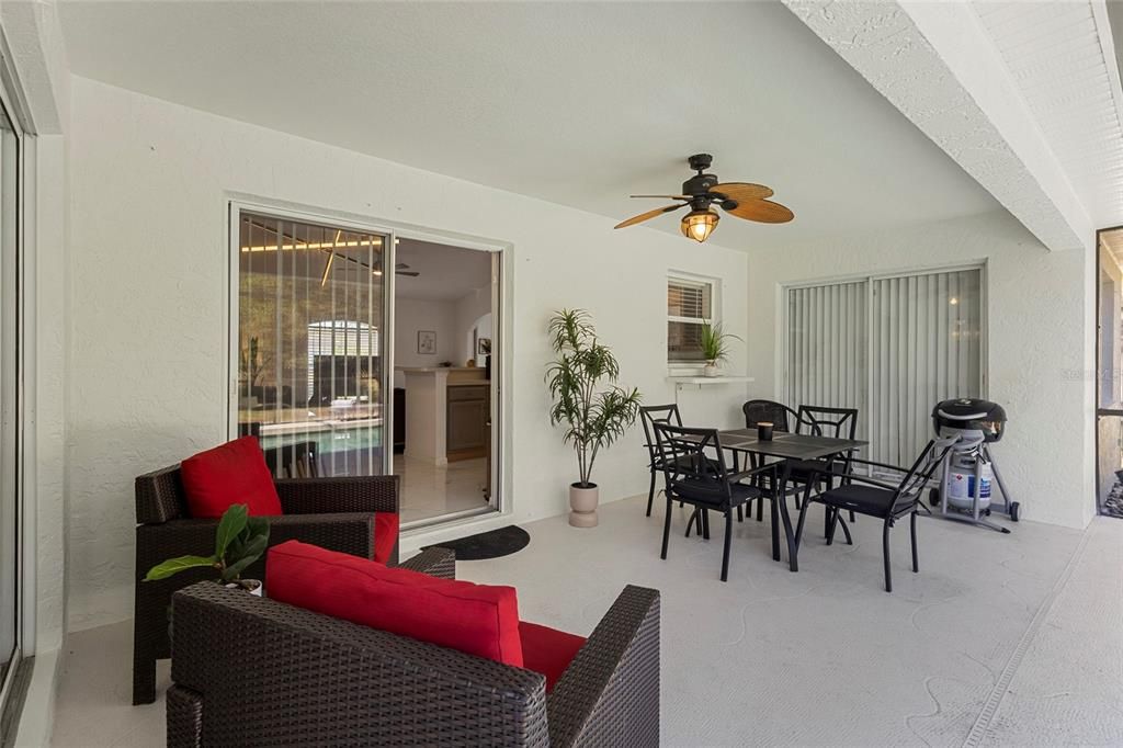 For Rent: $2,750 (3 beds, 2 baths, 1226 Square Feet)