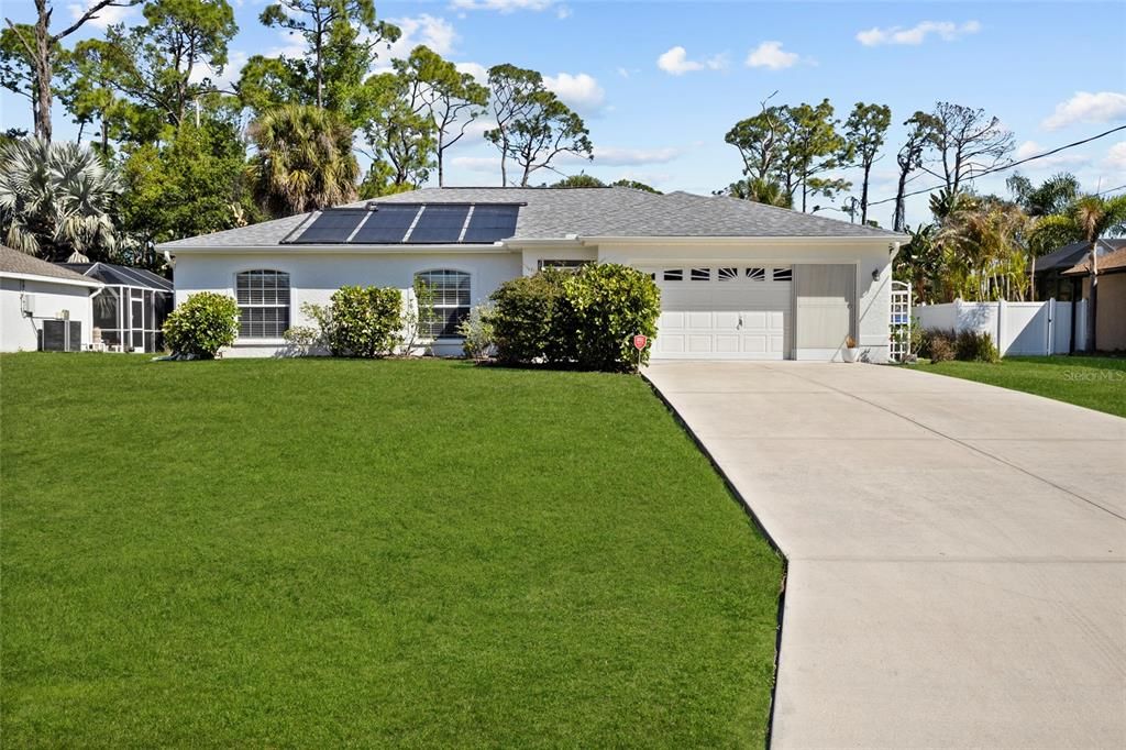 For Rent: $2,750 (3 beds, 2 baths, 1226 Square Feet)