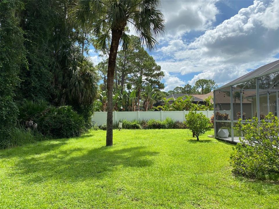 For Rent: $2,750 (3 beds, 2 baths, 1226 Square Feet)