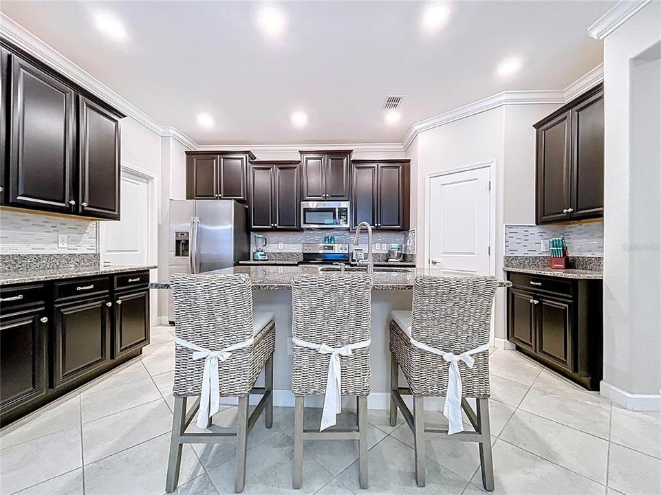 Active With Contract: $399,900 (4 beds, 3 baths, 2040 Square Feet)