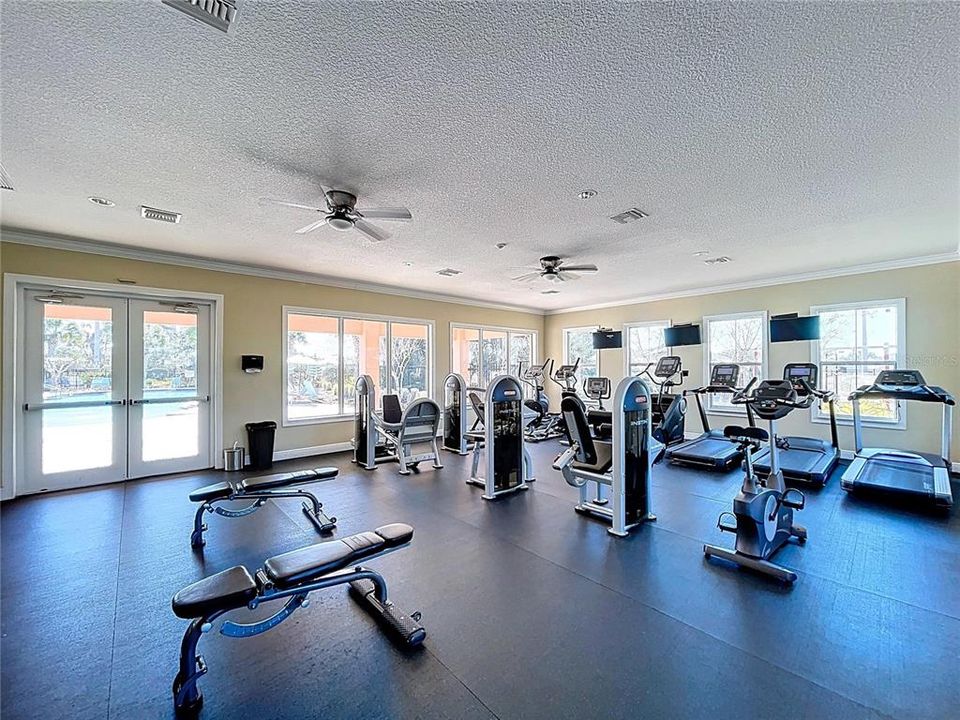 Active With Contract: $399,900 (4 beds, 3 baths, 2040 Square Feet)