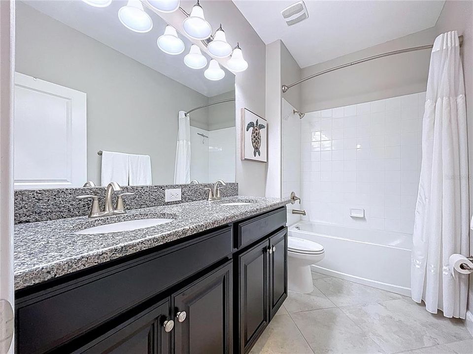 Active With Contract: $399,900 (4 beds, 3 baths, 2040 Square Feet)
