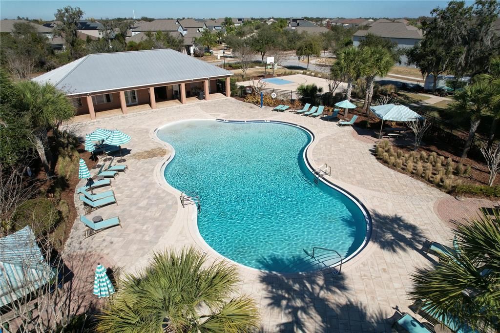 Active With Contract: $399,900 (4 beds, 3 baths, 2040 Square Feet)
