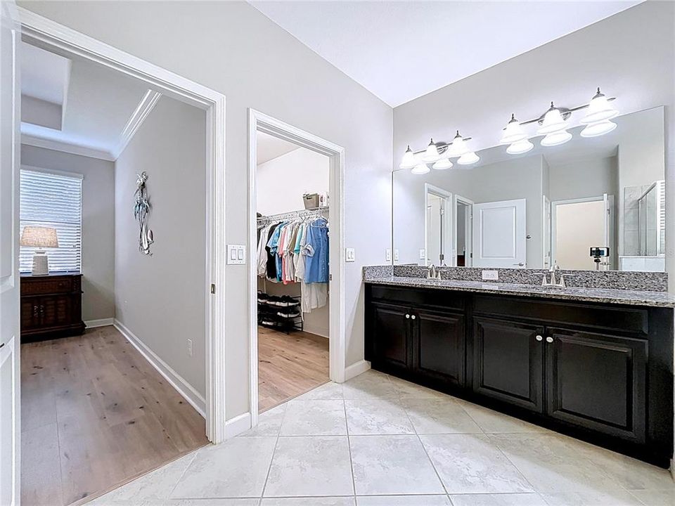 Active With Contract: $399,900 (4 beds, 3 baths, 2040 Square Feet)