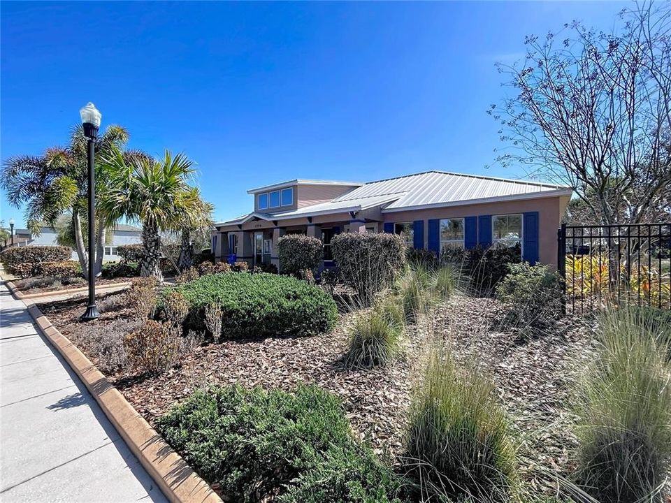 Active With Contract: $399,900 (4 beds, 3 baths, 2040 Square Feet)