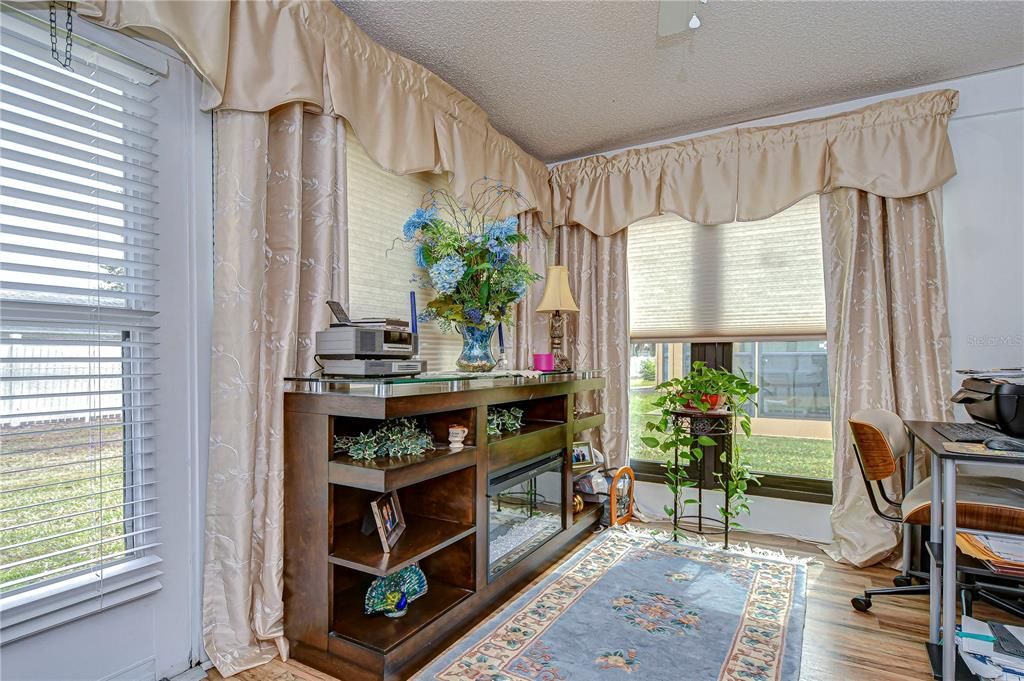 En Venta: $179,900 (2 camas, 2 baños, 1190 Pies cuadrados)