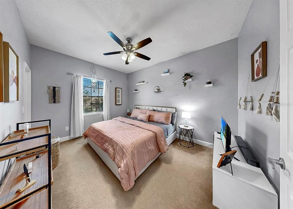 Active With Contract: $749,900 (5 beds, 3 baths, 3612 Square Feet)