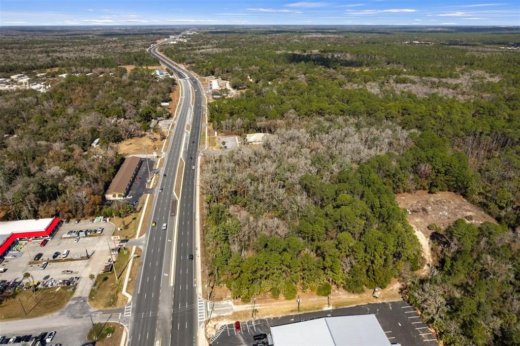 En Venta: $943,112 (1.43 acres)