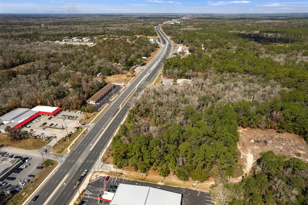 En Venta: $943,112 (1.43 acres)