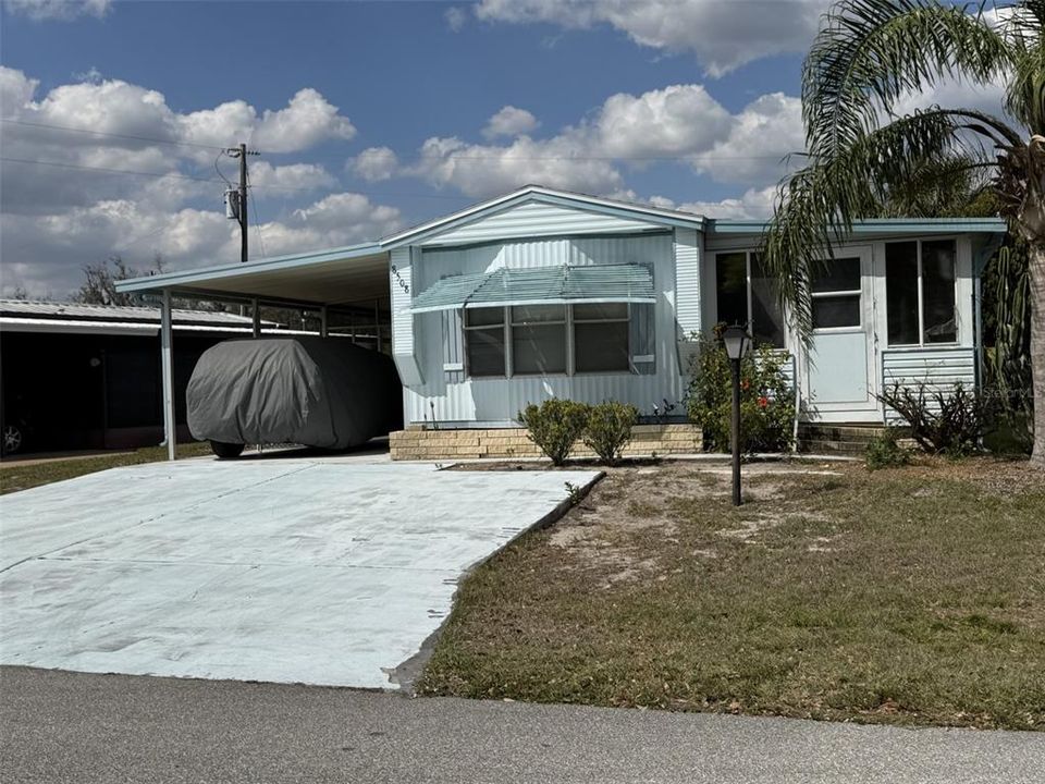 For Sale: $115,000 (2 beds, 2 baths, 856 Square Feet)