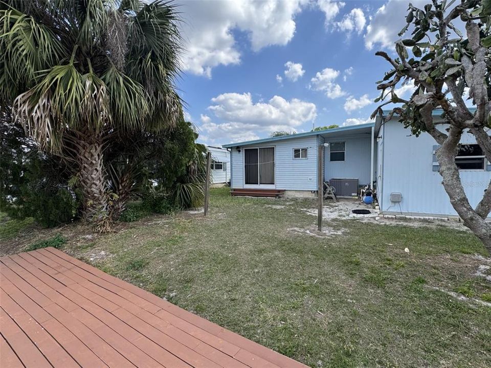 For Sale: $115,000 (2 beds, 2 baths, 856 Square Feet)