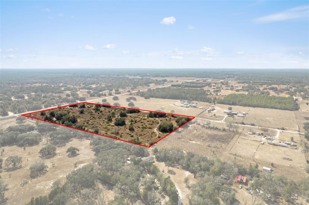 待售: $943,112 (19.30 acres)