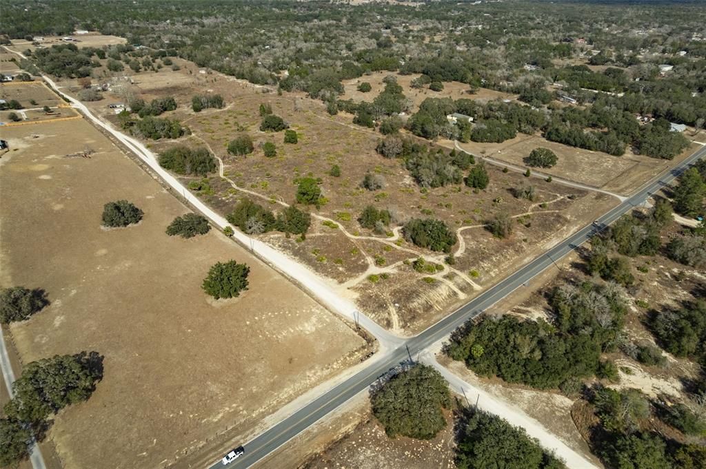 待售: $943,112 (19.30 acres)