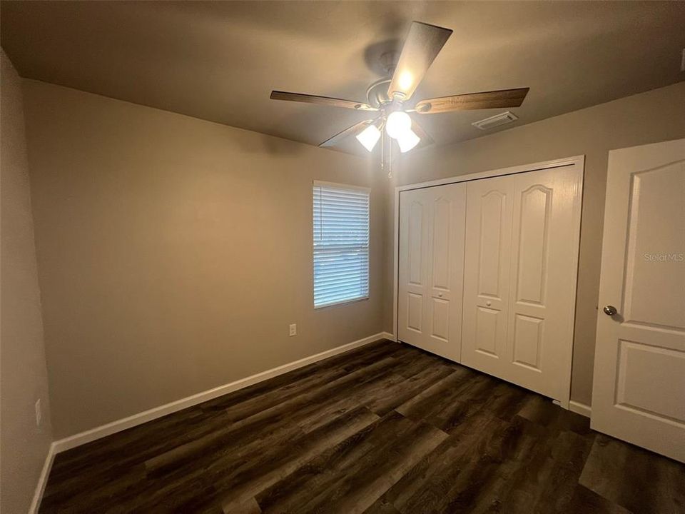 В аренду: $1,375 (2 спален, 1 ванн, 800 Квадратных фут)