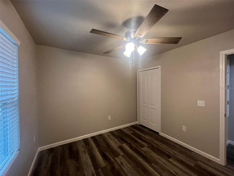 В аренду: $1,375 (2 спален, 1 ванн, 800 Квадратных фут)