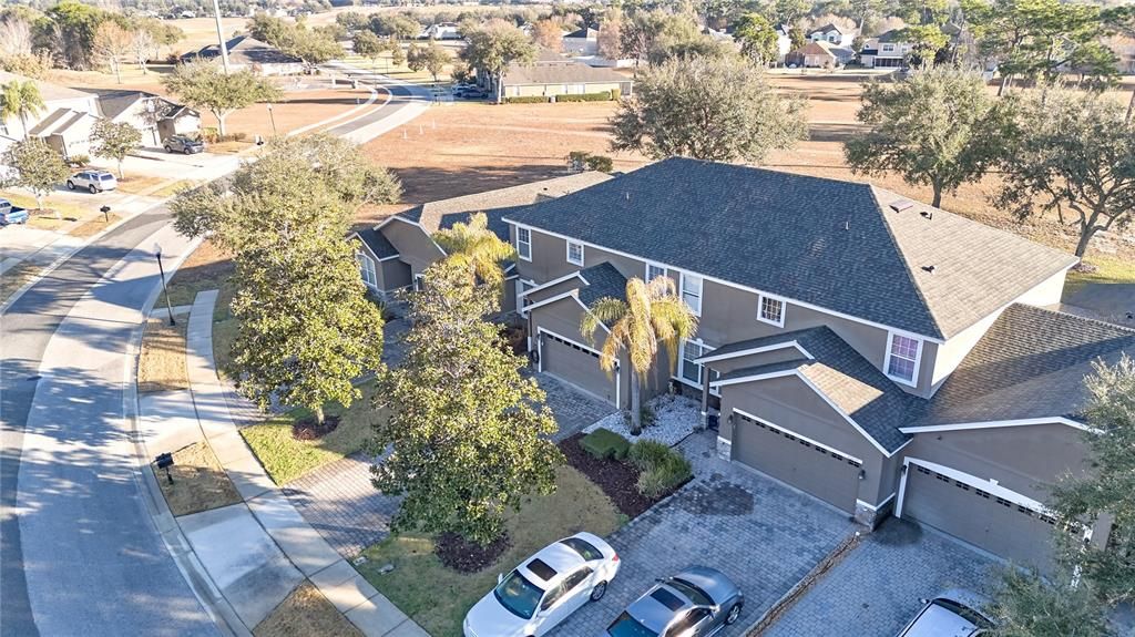 En Venta: $359,500 (4 camas, 3 baños, 2535 Pies cuadrados)