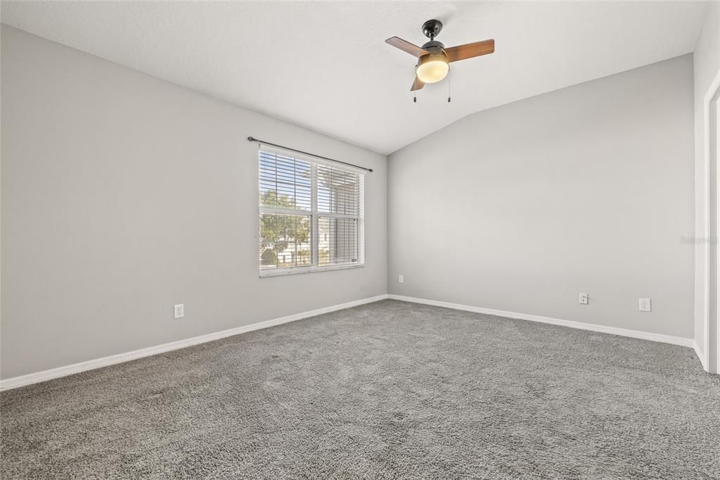 For Rent: $1,800 (2 beds, 2 baths, 1240 Square Feet)