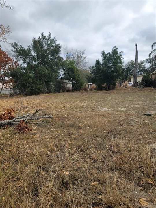 待售: $45,000 (0.12 acres)