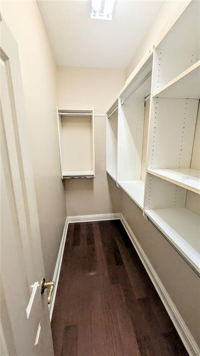 En Renta: $4,999 (3 camas, 2 baños, 2306 Pies cuadrados)
