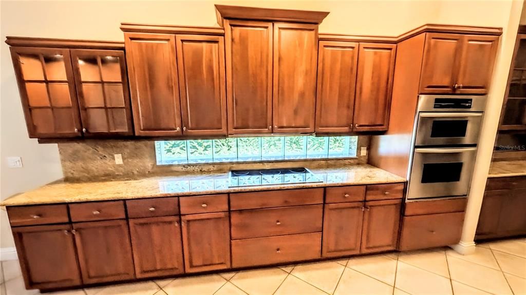 En Renta: $4,999 (3 camas, 2 baños, 2306 Pies cuadrados)