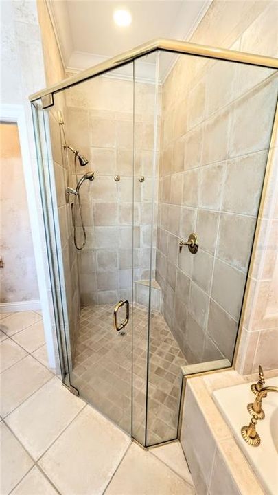 En Renta: $4,999 (3 camas, 2 baños, 2306 Pies cuadrados)