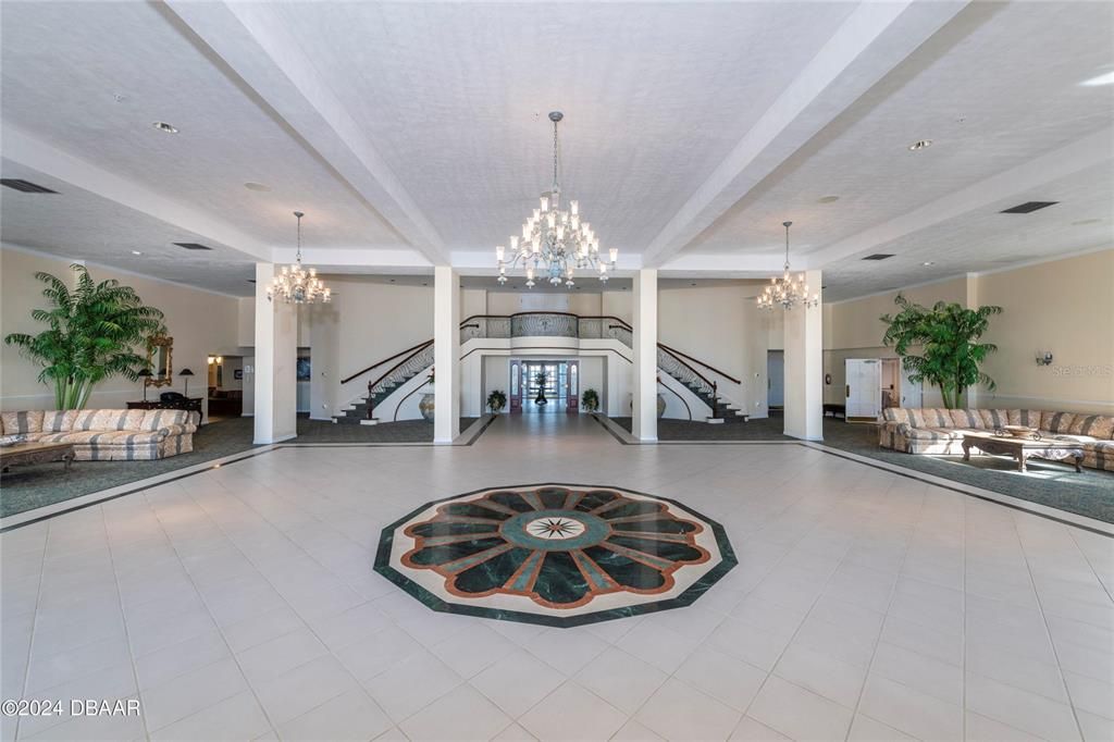 For Sale: $635,000 (3 beds, 3 baths, 2675 Square Feet)