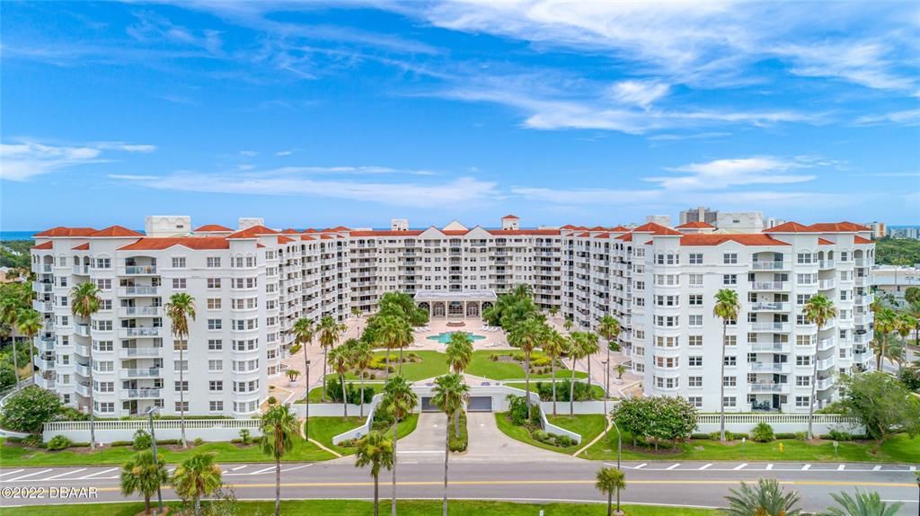 For Sale: $635,000 (3 beds, 3 baths, 2675 Square Feet)
