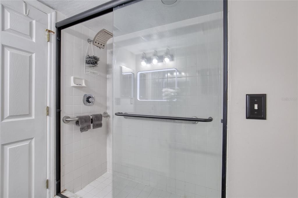 For Sale: $635,000 (3 beds, 3 baths, 2675 Square Feet)