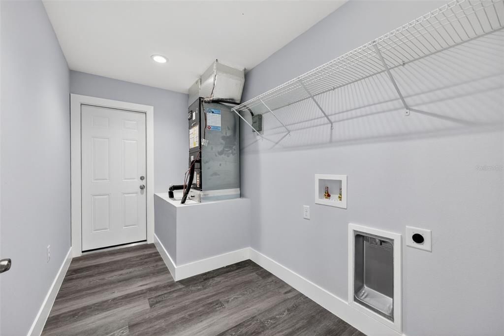 Activo con contrato: $204,900 (3 camas, 2 baños, 1058 Pies cuadrados)