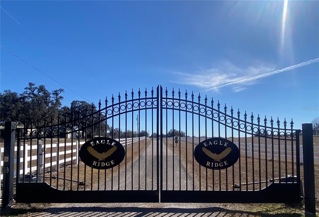 En Venta: $325,000 (10.00 acres)