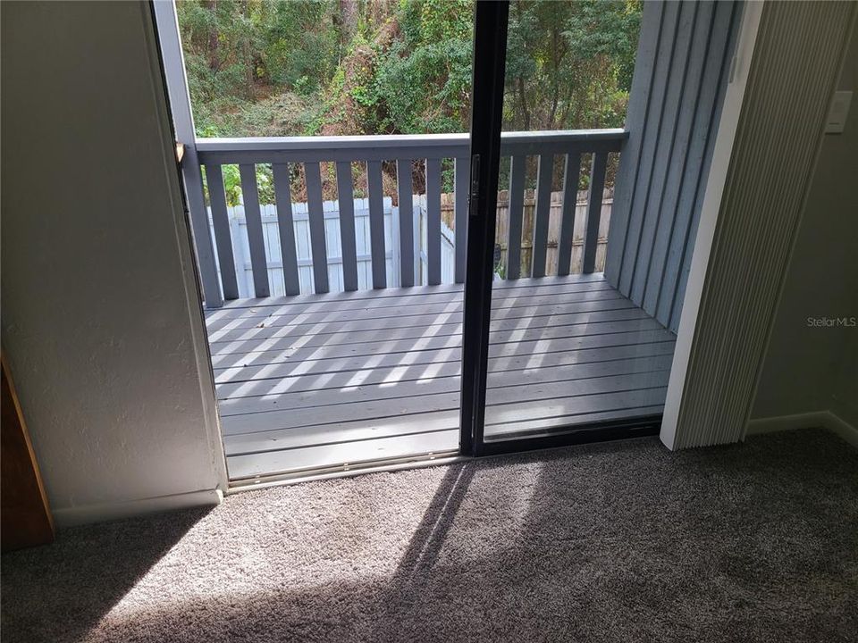 待售: $129,900 (2 贝兹, 1 浴室, 960 平方英尺)