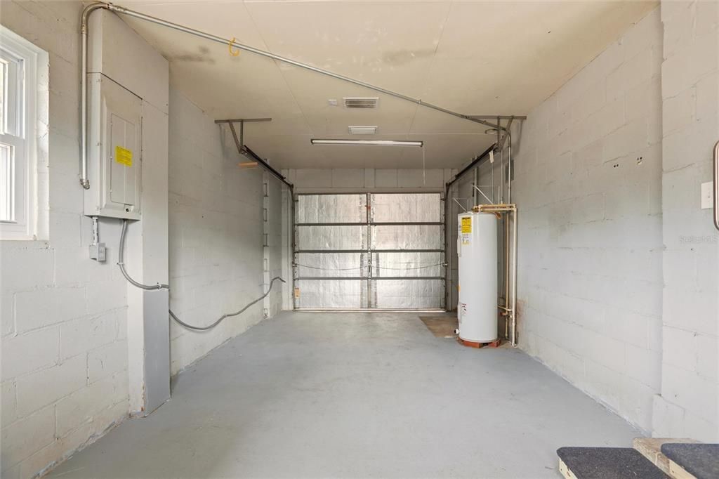 For Sale: $227,000 (2 beds, 2 baths, 1492 Square Feet)