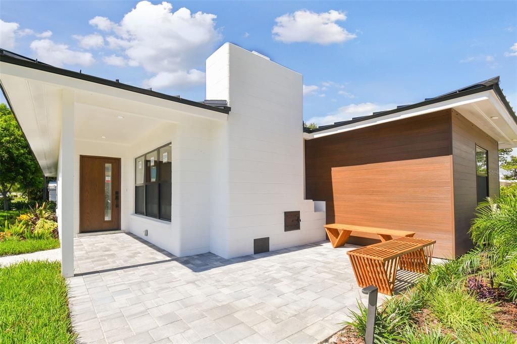 For Sale: $815,000 (3 beds, 2 baths, 1642 Square Feet)