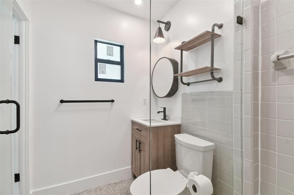 For Sale: $815,000 (3 beds, 2 baths, 1642 Square Feet)