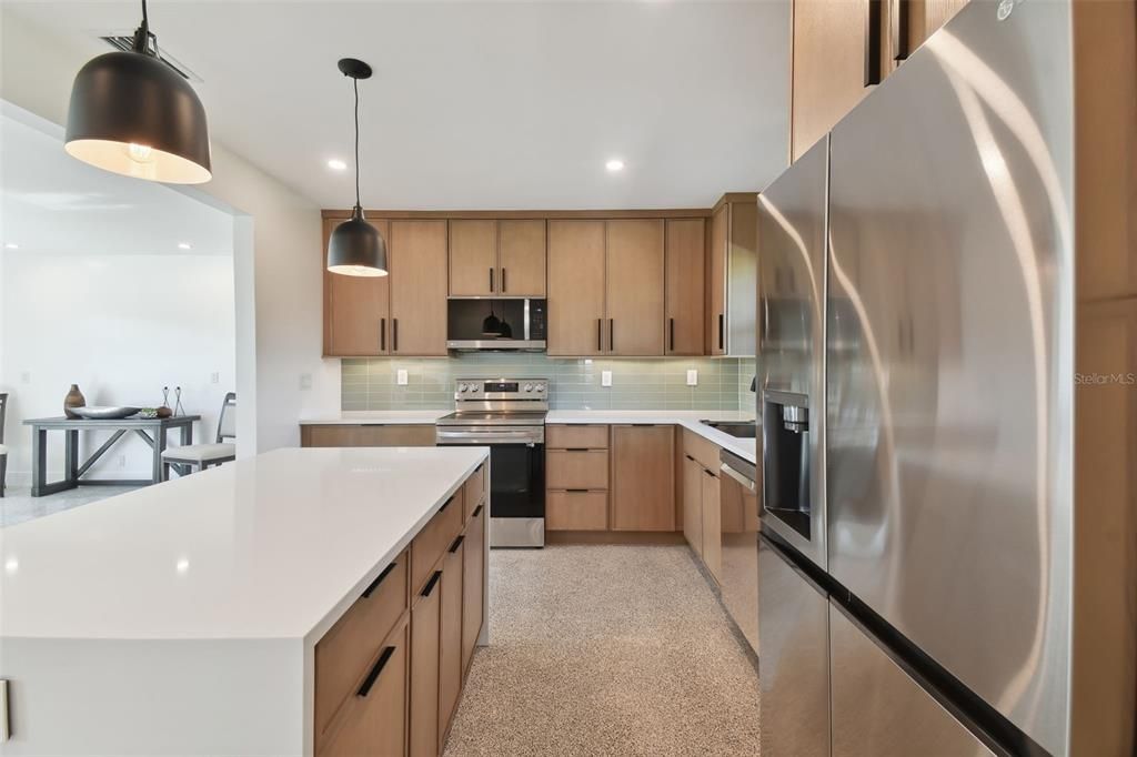 For Sale: $815,000 (3 beds, 2 baths, 1642 Square Feet)