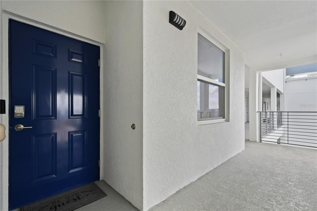 На продажу: $325,000 (2 спален, 2 ванн, 1186 Квадратных фут)