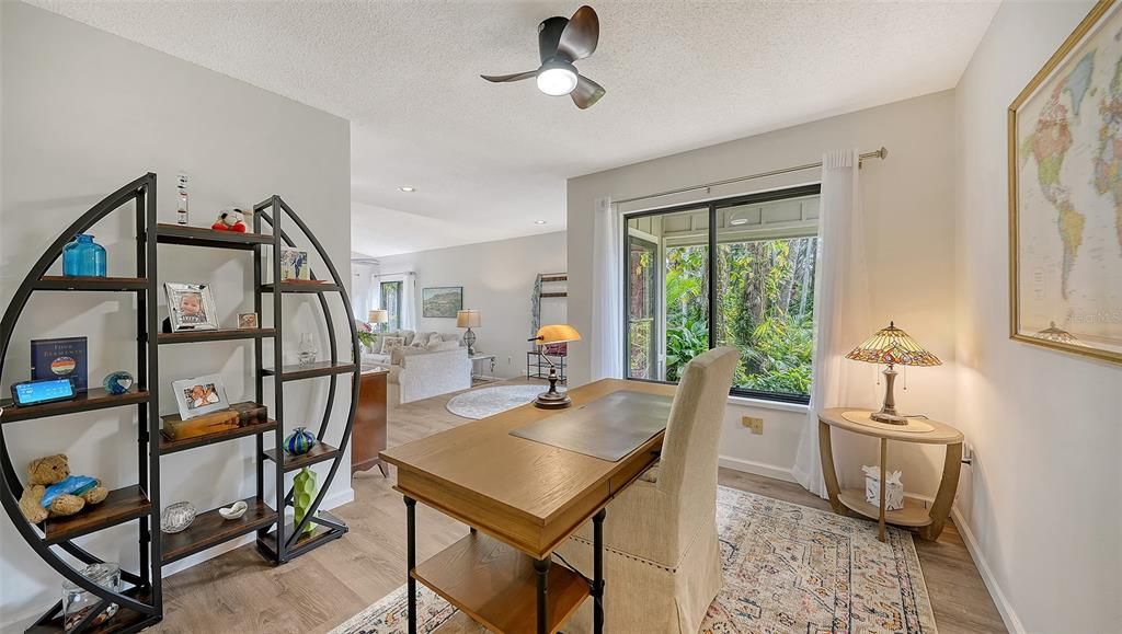 En Venta: $299,000 (2 camas, 2 baños, 1501 Pies cuadrados)