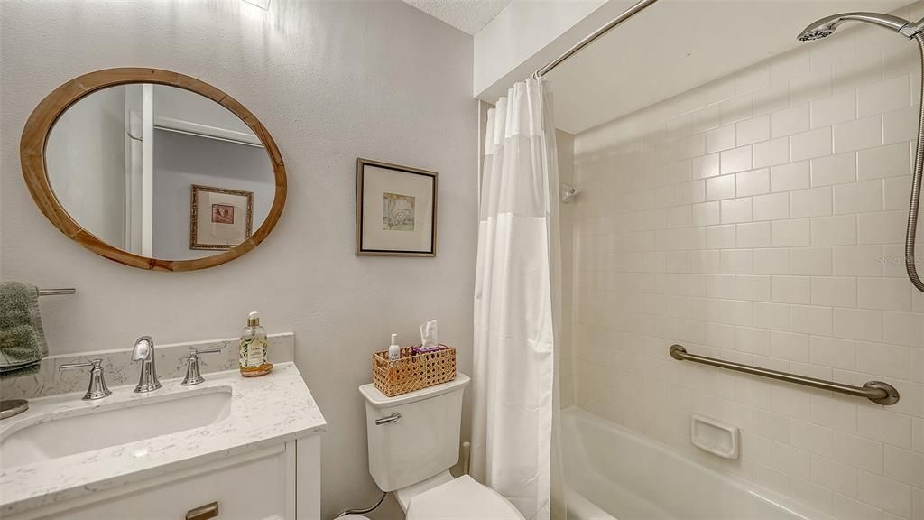 En Venta: $299,000 (2 camas, 2 baños, 1501 Pies cuadrados)