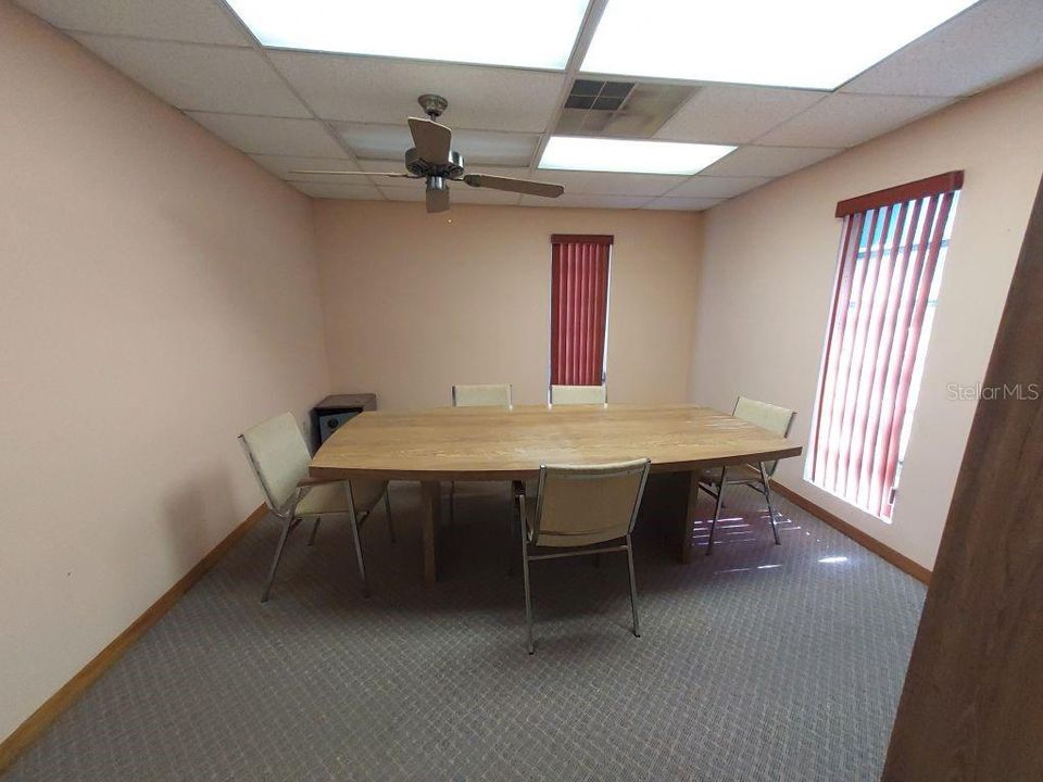 На продажу: $2,200,000 (0 спален, 0 ванн, 9799 Квадратных фут)