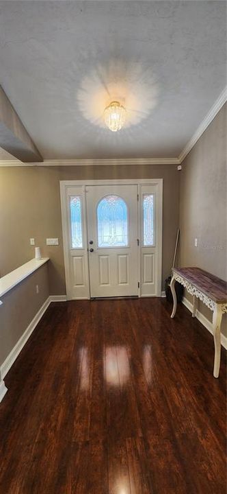 For Rent: $2,650 (3 beds, 2 baths, 2100 Square Feet)