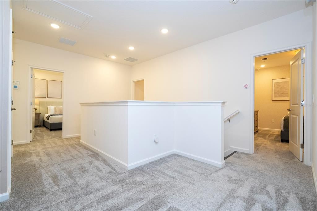 For Sale: $1,600,000 (6 beds, 6 baths, 2920 Square Feet)