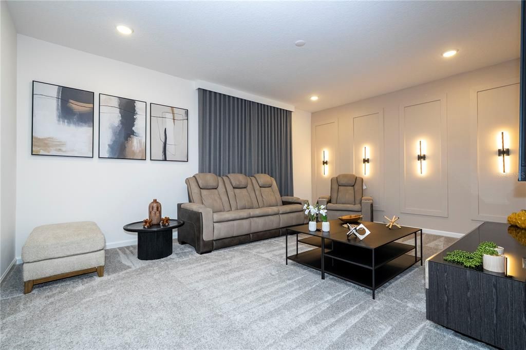 For Sale: $1,600,000 (6 beds, 6 baths, 2920 Square Feet)