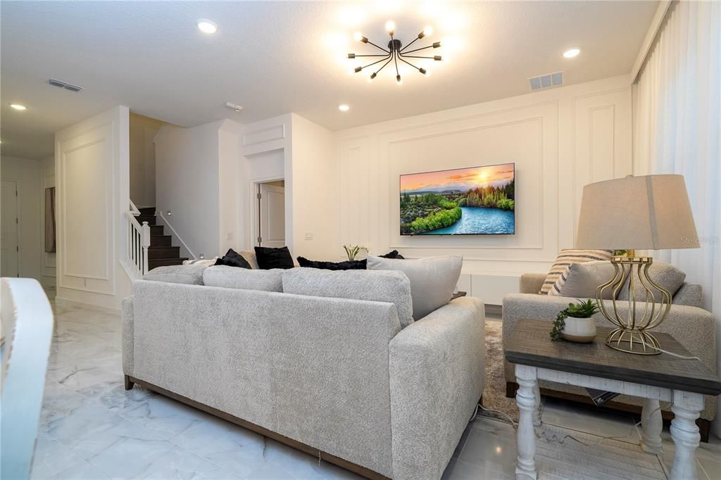 For Sale: $1,600,000 (6 beds, 6 baths, 2920 Square Feet)