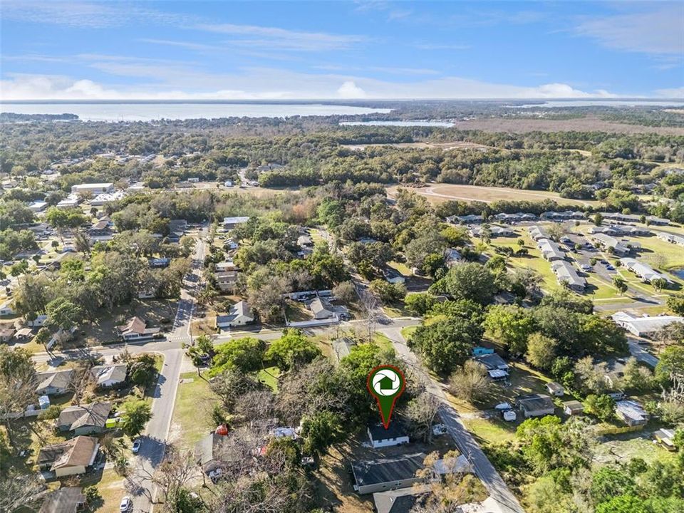 На продажу: $209,000 (3 спален, 1 ванн, 864 Квадратных фут)