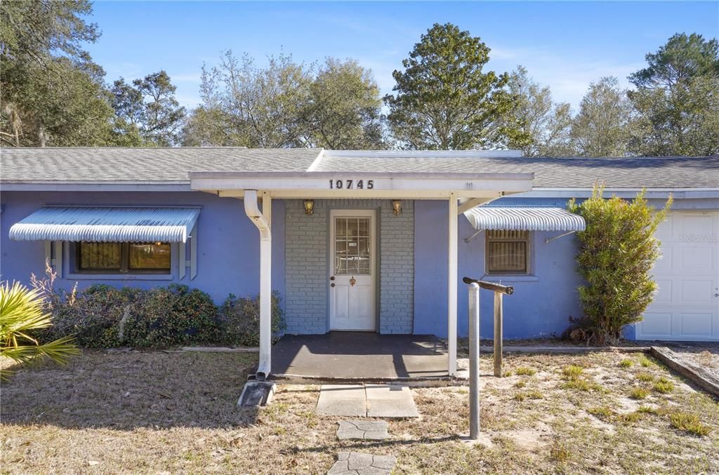 Active With Contract: $180,000 (2 beds, 2 baths, 1347 Square Feet)