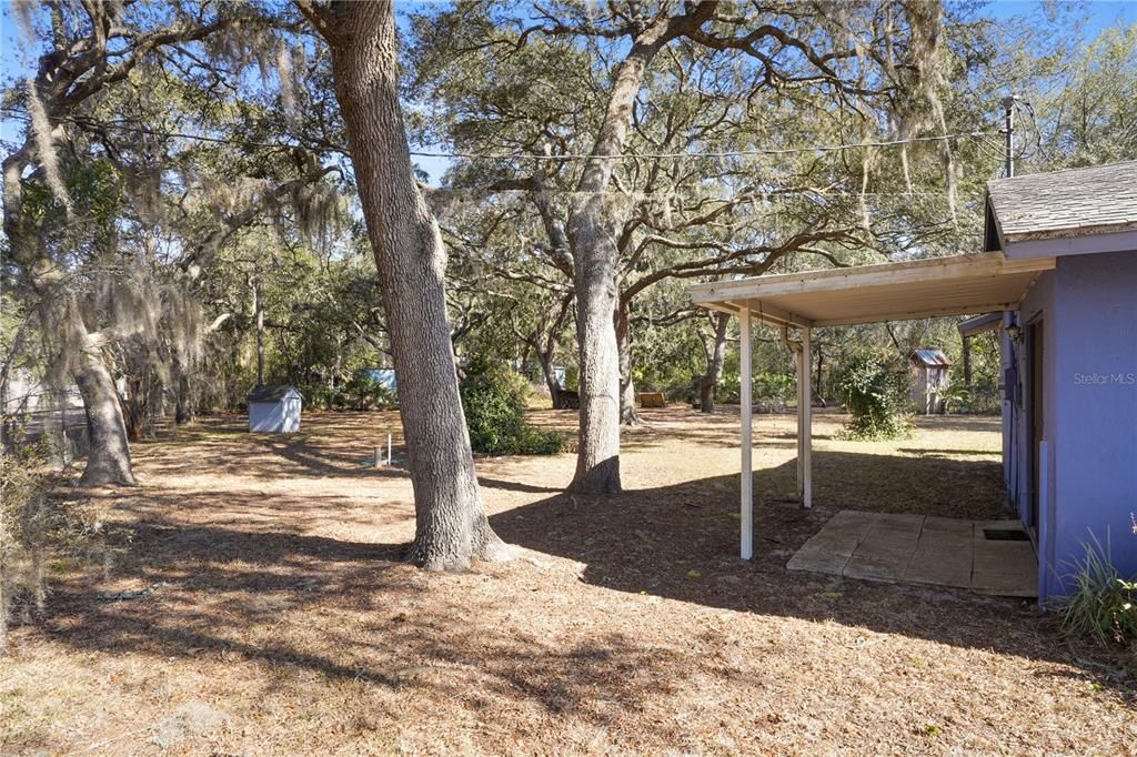 Active With Contract: $180,000 (2 beds, 2 baths, 1347 Square Feet)