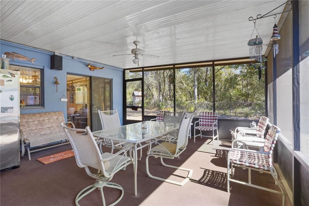 Active With Contract: $180,000 (2 beds, 2 baths, 1347 Square Feet)