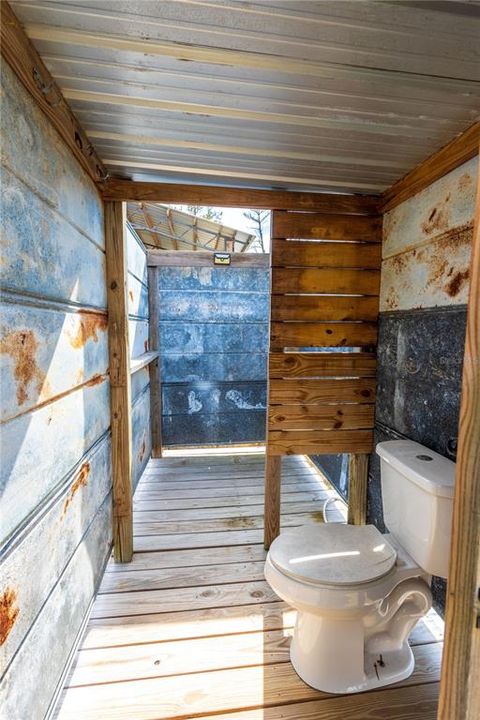 待售: $119,900 (0.26 acres)